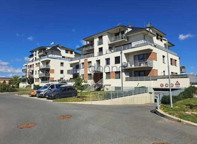 Pronájem bytu 3+kk, Praha, Želetická, 76 m2