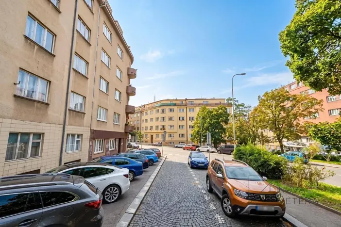Prodej bytu 3+kk, Praha - Podolí, Na dolinách, 94 m2