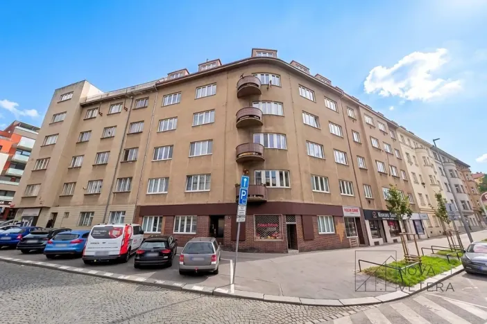 Prodej bytu 3+kk, Praha - Podolí, Na dolinách, 94 m2