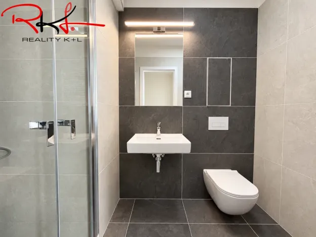 Pronájem bytu 1+kk, Praha, Thomasova, 25 m2