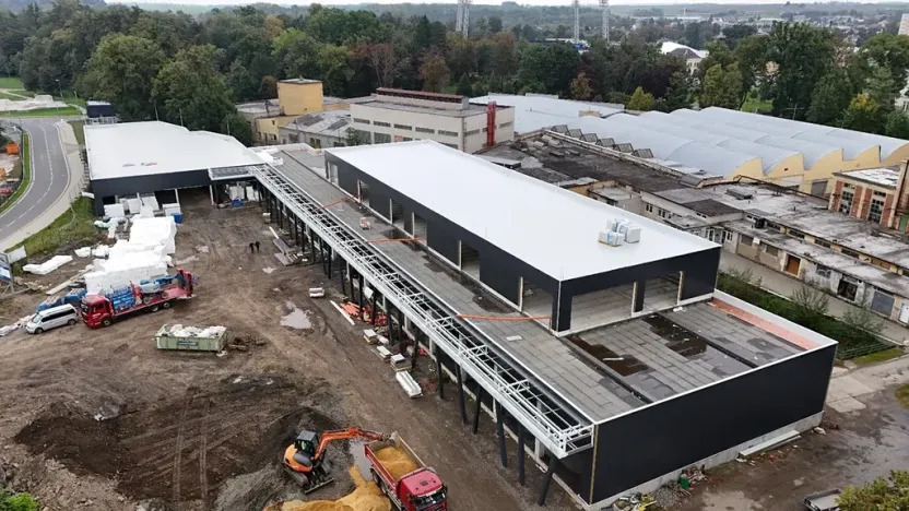 Pronájem obchodního prostoru, Opava, Basketbalová, 86 m2