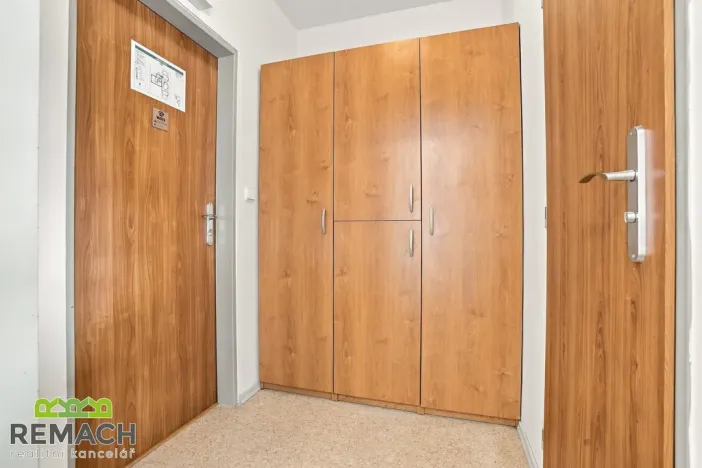 Pronájem bytu 1+kk, Uherské Hradiště, Na Stavidle, 27 m2