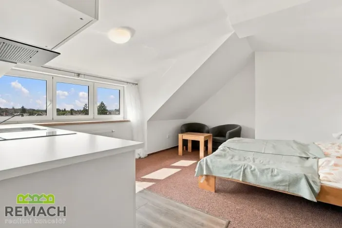 Pronájem bytu 1+kk, Uherské Hradiště, Na Stavidle, 27 m2