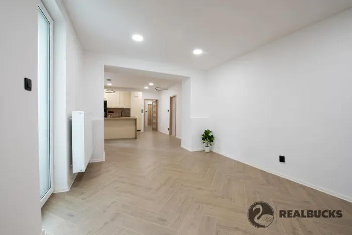 Prodej bytu 3+1, Jablonec nad Nisou, Vítězslava Nezvala, 100 m2