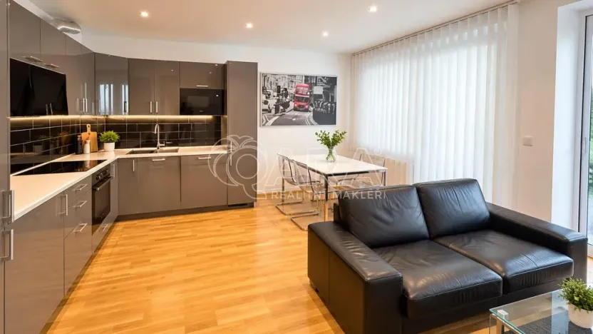 Pronájem bytu 3+kk, Praha - Libeň, U svobodárny, 67 m2