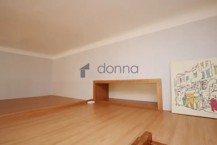 Pronájem bytu 1+kk, Praha, Jagellonská, 27 m2