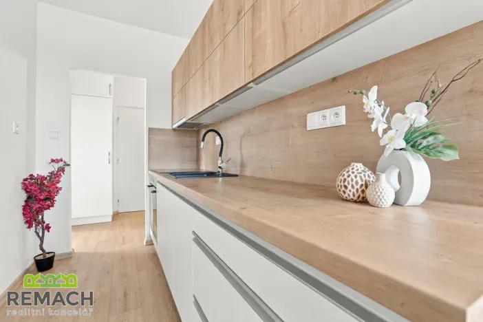 Pronájem bytu 2+1, Uherský Brod, Šaripova, 55 m2