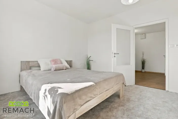 Pronájem bytu 2+1, Uherský Brod, Šaripova, 55 m2
