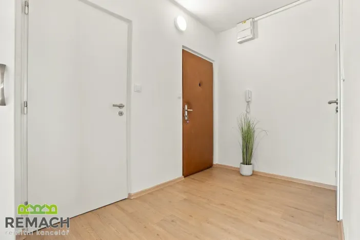 Pronájem bytu 2+1, Uherský Brod, Šaripova, 55 m2
