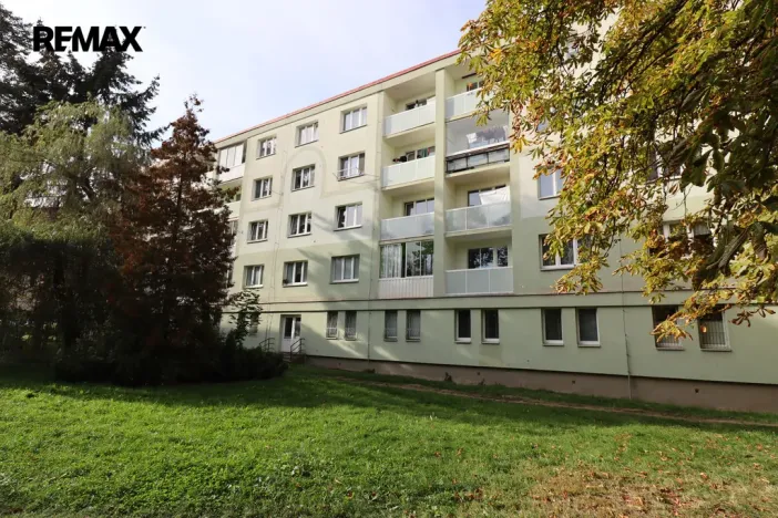 Pronájem bytu 2+1, Chomutov, Blatenská, 51 m2