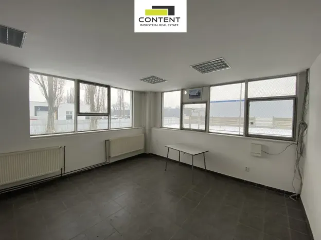 Pronájem výrobních prostor, Kutná Hora - Hlouška, Masarykova, 9008 m2