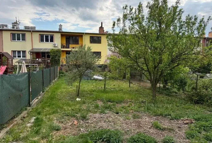 Prodej rodinného domu, Rašovice, 180 m2