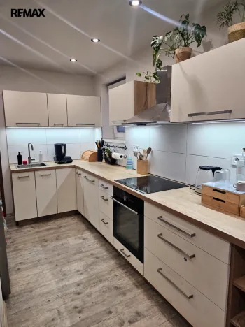 Prodej rodinného domu, Zlatá, 104 m2