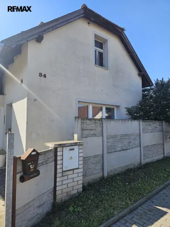 Prodej rodinného domu, Zlatá, 104 m2