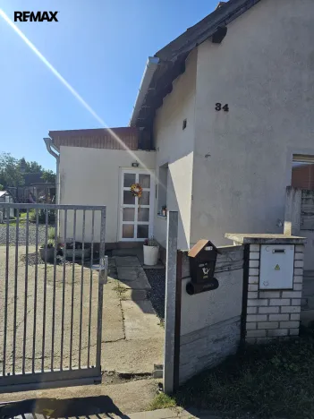 Prodej rodinného domu, Zlatá, 104 m2