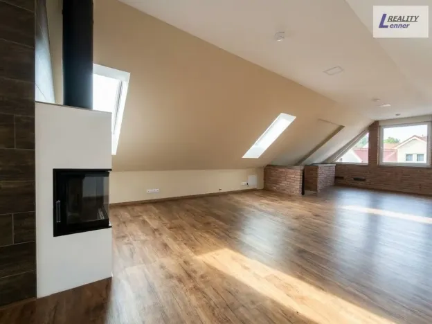Prodej komerční nemovitosti, Svatý Jan - Bražná, 420 m2
