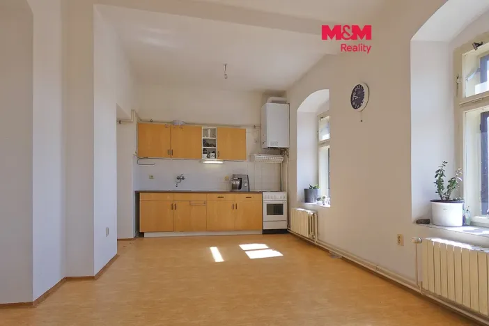 Pronájem bytu 3+kk, Ronov nad Doubravou, Zámecká, 84 m2