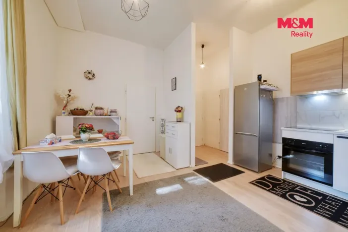 Prodej bytu 3+1, Mariánské Lázně, Husova, 70 m2