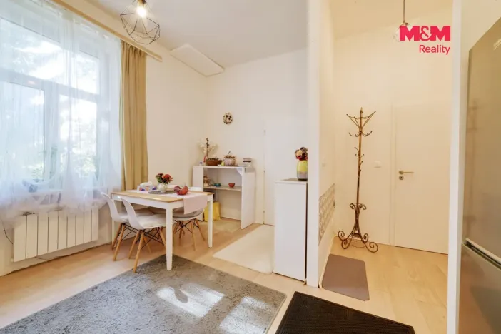 Prodej bytu 3+1, Mariánské Lázně, Husova, 70 m2