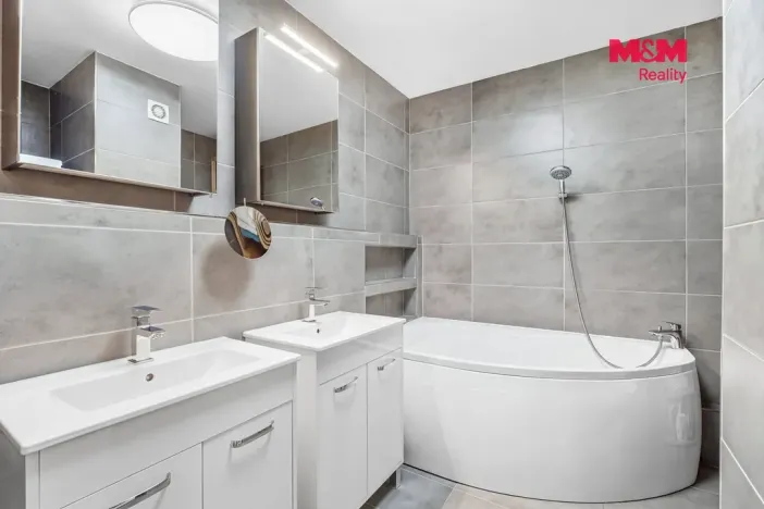 Prodej bytu 3+1, Děčín - Děčín I-Děčín, Labská, 65 m2