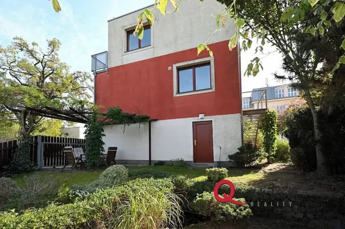 Pronájem rodinného domu, Praha - Kyje, Krčínovo náměstí, 126 m2