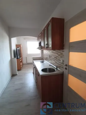Pronájem bytu 1+kk, Jablonec nad Nisou, Na Vršku, 28 m2