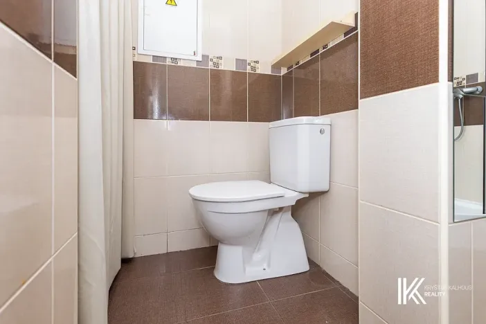 Pronájem kanceláře, Pardubice, Chrudimská, 131 m2