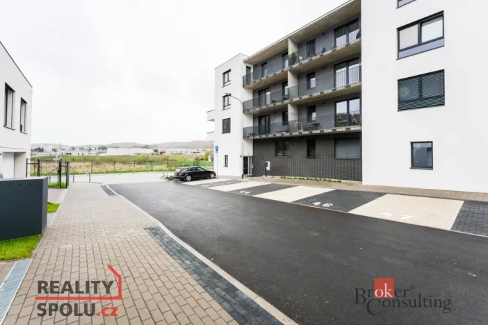 Pronájem bytu 1+kk, Kuřim, Pazourková, 43 m2