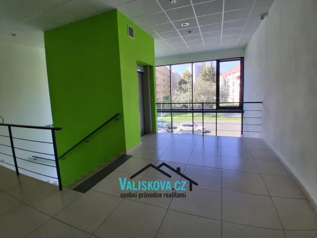 Pronájem kanceláře, Kroměříž, Spáčilova, 20 m2