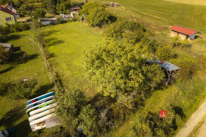 Prodej pozemku pro bydlení, Pňovany, 1312 m2