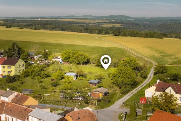 Prodej pozemku pro bydlení, Pňovany, 1312 m2