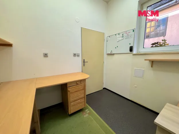 Pronájem obchodního prostoru, Kunžak, Hradecká, 67 m2