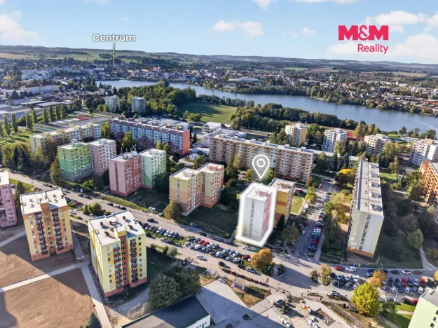 Prodej bytu 3+1, Jindřichův Hradec, sídliště Vajgar, 58 m2