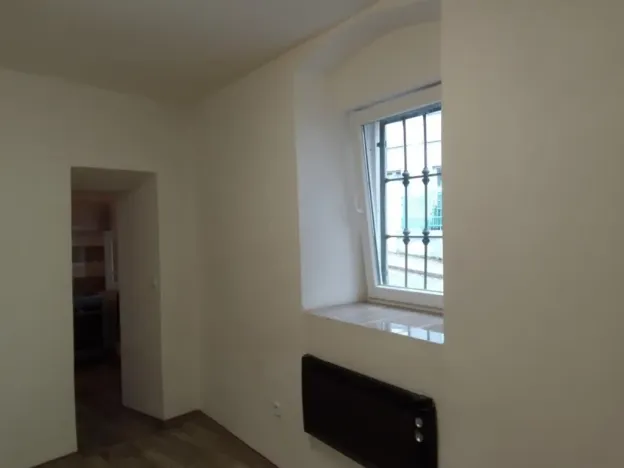 Pronájem bytu 1+kk, Kutná Hora - Kutná Hora-Vnitřní Město, Na Náměti, 20 m2