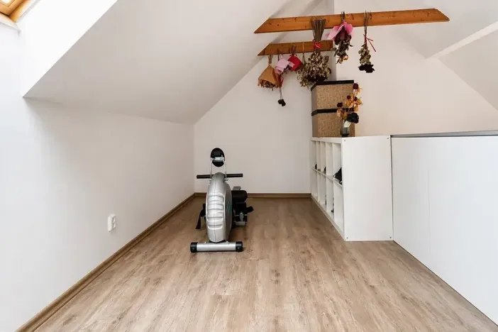 Prodej rodinného domu, Buštěhrad, Pražská, 166 m2