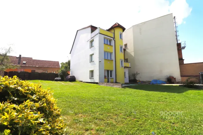 Pronájem bytu 2+kk, Neveklov, Za Radnicí, 67 m2