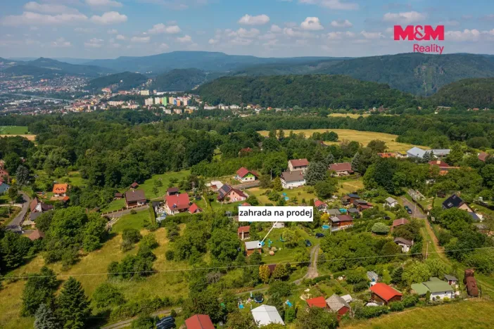 Prodej zahrady, Děčín - Děčín XXVIII-Folknáře, 400 m2