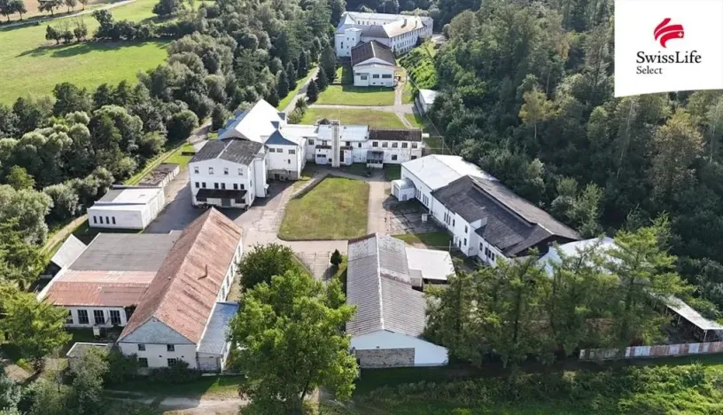 Pronájem skladu, Batelov, Tovární, 10000 m2