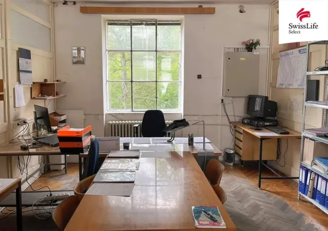 Pronájem skladu, Batelov, Tovární, 10000 m2