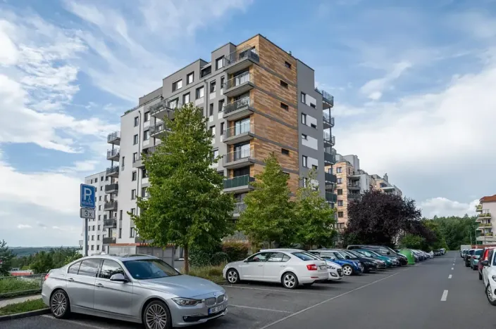 Prodej bytu 2+kk, Praha - Horní Měcholupy, Padovská, 52 m2