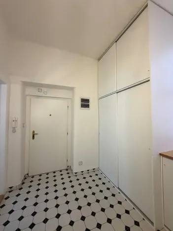 Pronájem bytu 2+kk, Praha, 58 m2