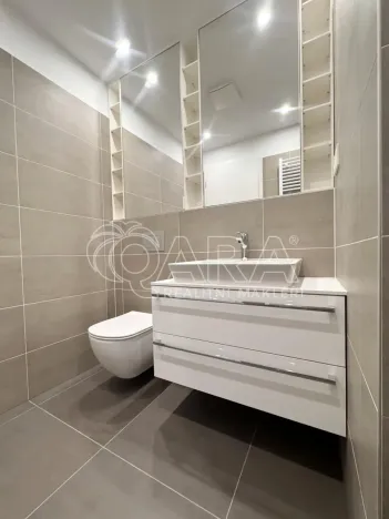 Pronájem bytu 2+kk, Praha - Dolní Chabry, Za Pískovnou, 53 m2