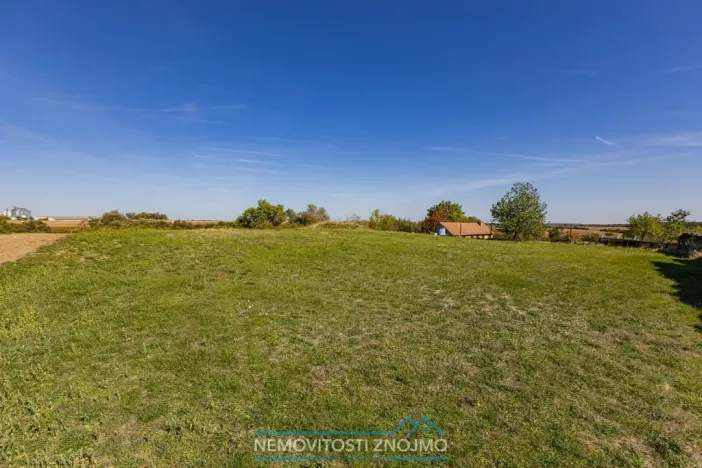 Prodej pozemku pro bydlení, Bojanovice, 3704 m2
