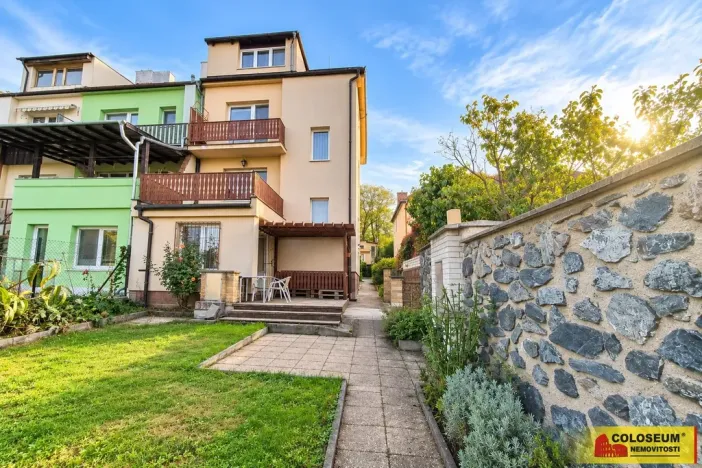 Pronájem rodinného domu, 200 m², Brno, Brněnské Ivanovice