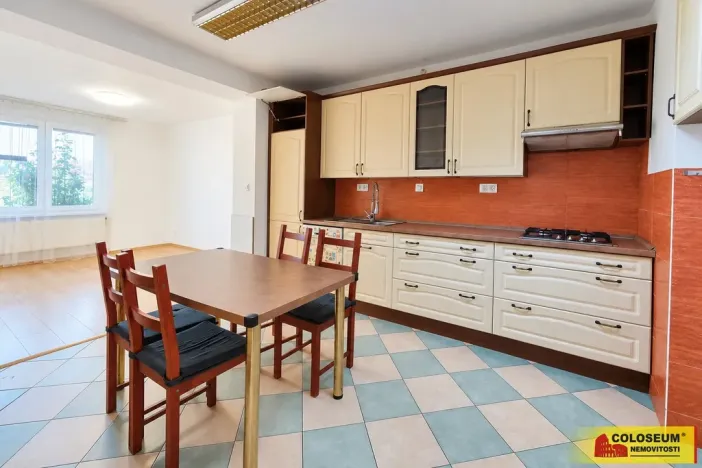 Pronájem rodinného domu, Brno - Brněnské Ivanovice, 200 m2