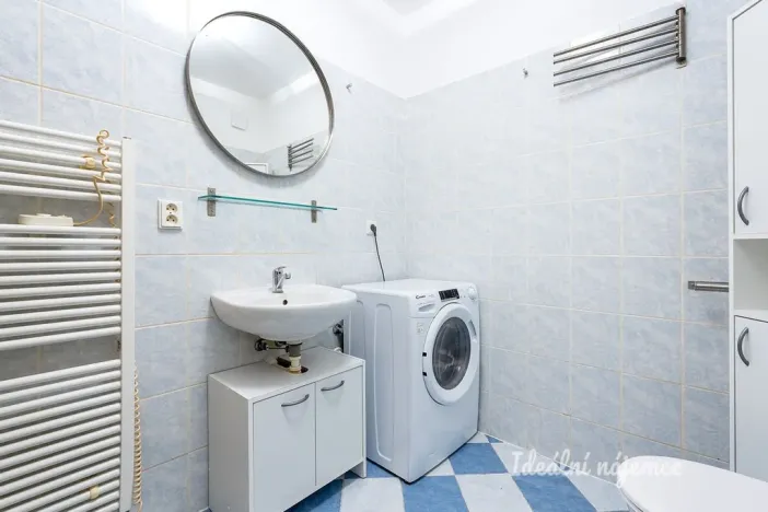 Pronájem bytu 1+kk, Stochov, S. K. Neumanna, 38 m2