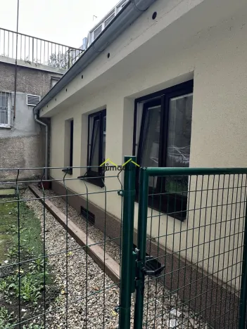 Pronájem bytu 2+kk, Praha, Vrchlického, 45 m2