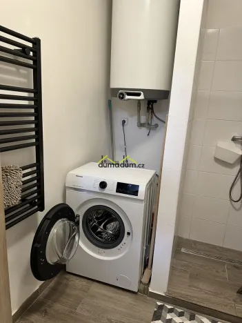 Pronájem bytu 2+kk, Praha, Vrchlického, 45 m2