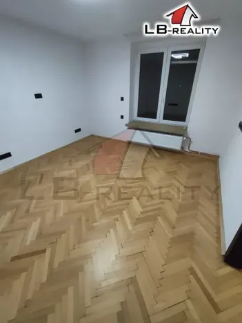 Pronájem bytu 2+1, Kolín, Kpt. Jaroše, 70 m2