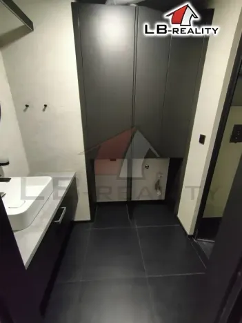 Pronájem bytu 2+1, Kolín, Kpt. Jaroše, 70 m2